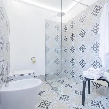 Historia- Dimore Vico Ghezzi Apartmán *