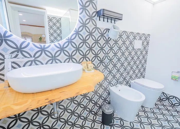 Historia- Dimore Vico Ghezzi *